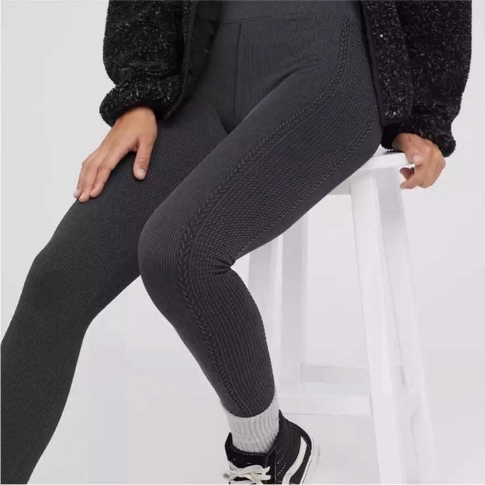 OFFLINE by Aerie Big Chill Textured Seamless Legging
